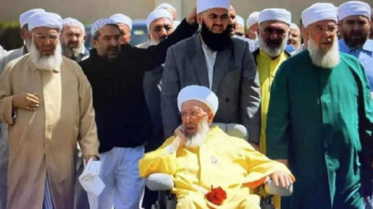 Menzil’de Siyasi Deprem: “AK Parti Kayığını” Kim, Neden Terk Etti?