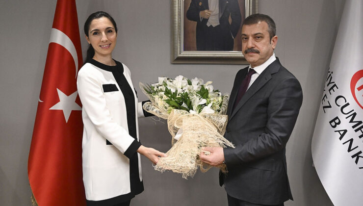 Hafize Gaye Erkan Geri Dönüyor