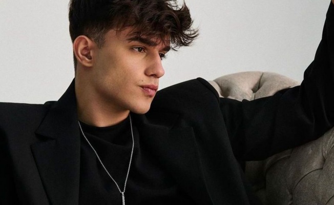 Ahmet Can Dündar Kimdir? Yaşı, Eğitimi Ve Merak Edilen Özel Hayatı