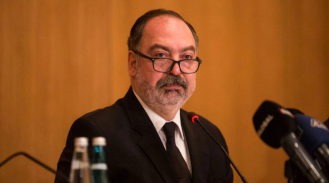 'Uçak Bilet Fiyatları Çok Düşük'