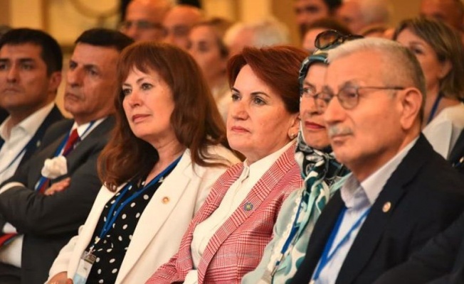 Akşener İstifa Etti!