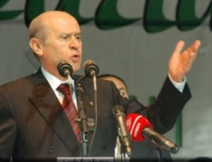 BAHÇELİ ATEŞ PÜSKÜRDÜ