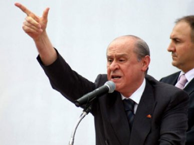 BAHÇELİ’DEN ‘EDEBİNLE ÇEKİL’ ÇAĞRISI