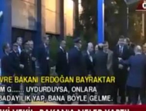 BAKAN VE VEKİL BİRBİRİNE GİRDİ!