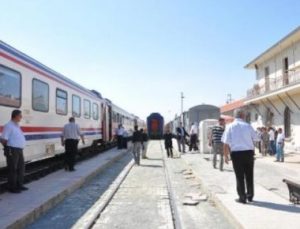 HAİNLER TRENİ KANA BULAYACAKLARDI…