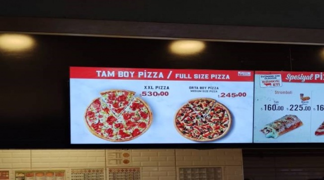 İstanbul Havalimanı'nda Pizza Uçuşta