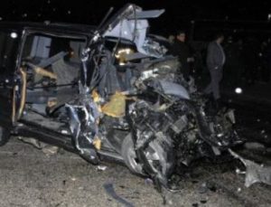 KATLİAM GİBİ KAZA: 7 ÖLÜ, 45 YARALI