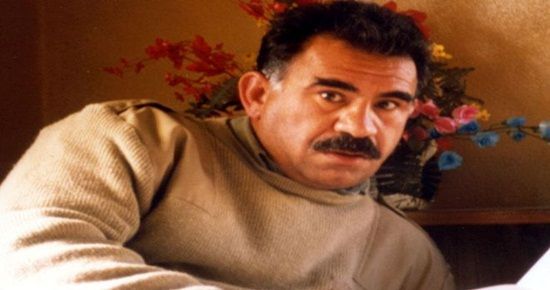 ÖCALAN’IN BELGESELİNİ ÇEKİYOR