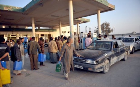 PETROL ÜLKESİ AMA YAKIT YOK!