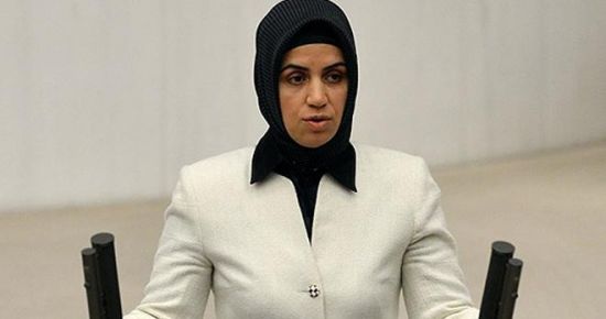 PROTOKOLDE İLK TÜRBAN…