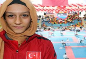 SPORCULARA BAŞÖRTÜSÜ ÖZGÜRLÜĞÜ GELDİ