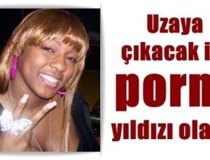 UZAYDA BİR PORNO YILDIZI!