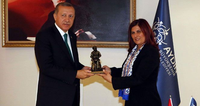 CHP’li Özlem Çerçioğlu AKP’ye mi geçiyor? Kulislerde konuşulan bomba iddialar