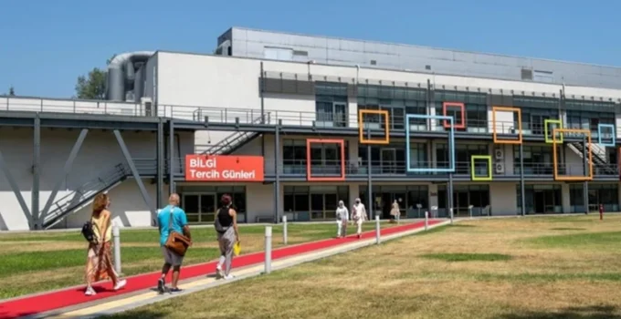 Bilgi Üniversitesi resmen kapatıldı! Şok kararın perde arkası!